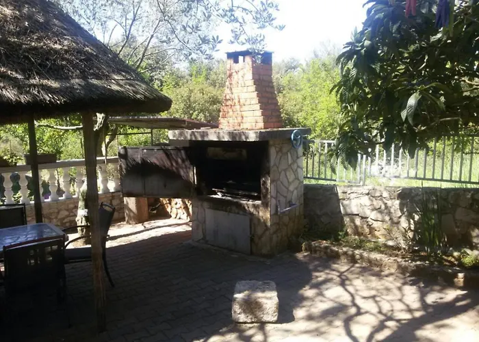 Mare Пакоштане